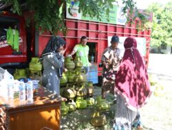 Pemkab Aceh Besar Gelar Operasi Pasar Gas 3Kg di Kuta Malaka