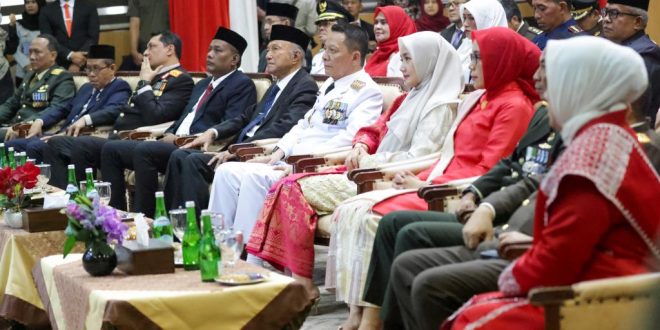Penjabat Gubernur dan Forkopimda Aceh Ikuti Upacara Detik-detik Kemerdekaan RI Bersama Presiden