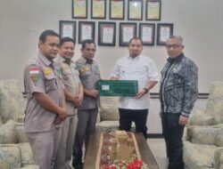 Pj Bupati Terima Callsign “JZ01BLL” dari RAPI Aceh Besar