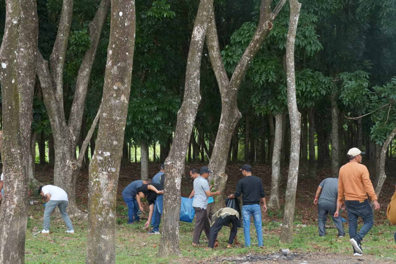 Program 1 Jam Pungut Sampah, Pemkab Aceh Besar Sasar Waduk Keuliling