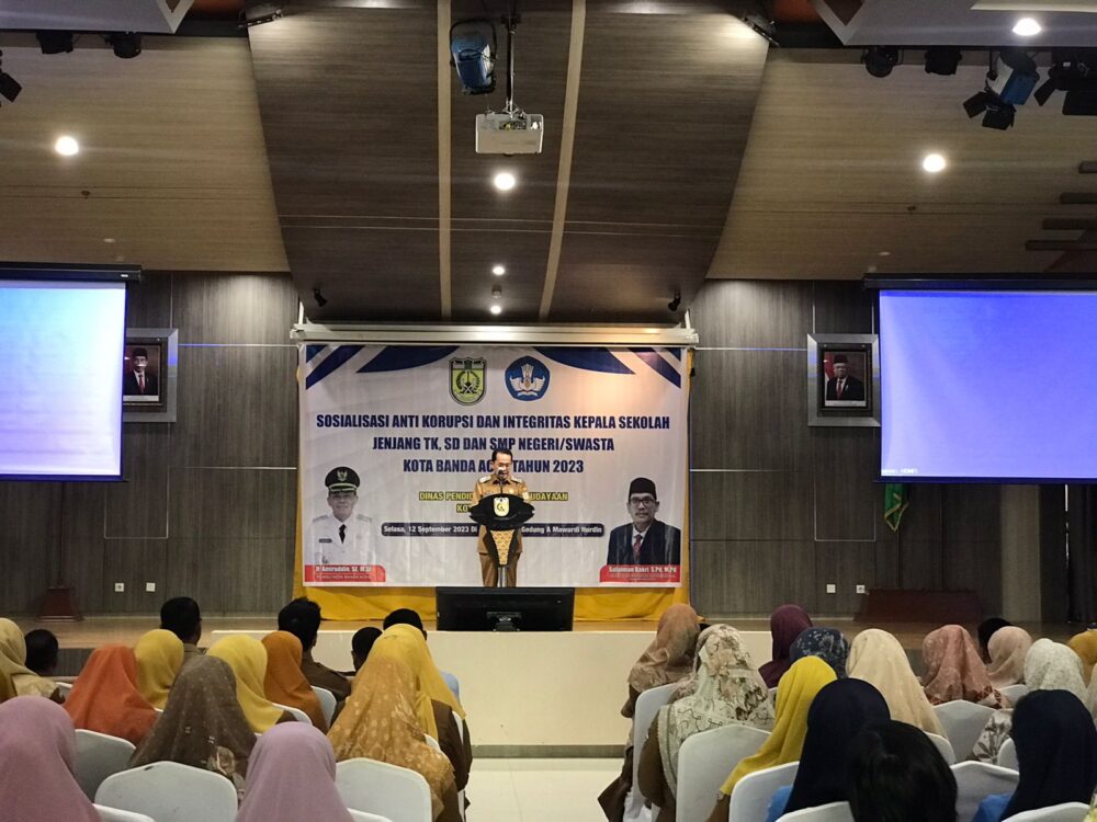 Amiruddin: Kepala Sekolah Harus Berperan Aktif Dalam Memastikan Penggunaan Dana Pendidikan Sesuai Peruntukannya