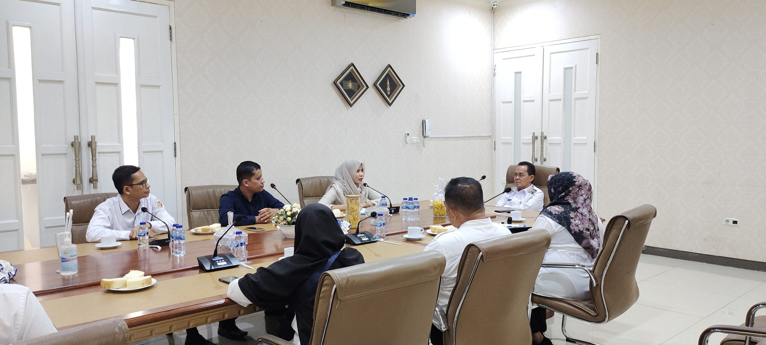Pj Amiruddin Terima Kunjungan Bawaslu Banda Aceh