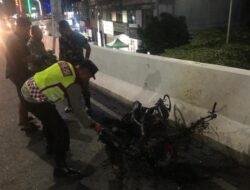Polisi Amankan Sepeda Motor Milik Warga Yang Terbakar di Flyover