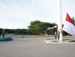Irdam IM mewakili Pangdam IM bertindak sebagai Inspektur Upacara memimpin Upacara Bendera Bulanan.