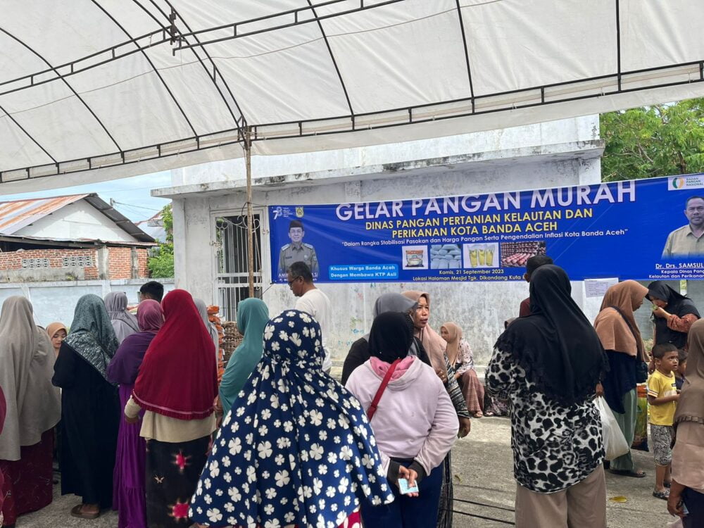 Kendalikan Harga Pangan, DPPKP Banda Aceh Gelar Pangan Murah di Gampong Pande
