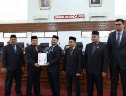 Pj Bupati Sampaikan Rancangan Perubahan KUA dan PPAS ke DPRK Aceh Besar
