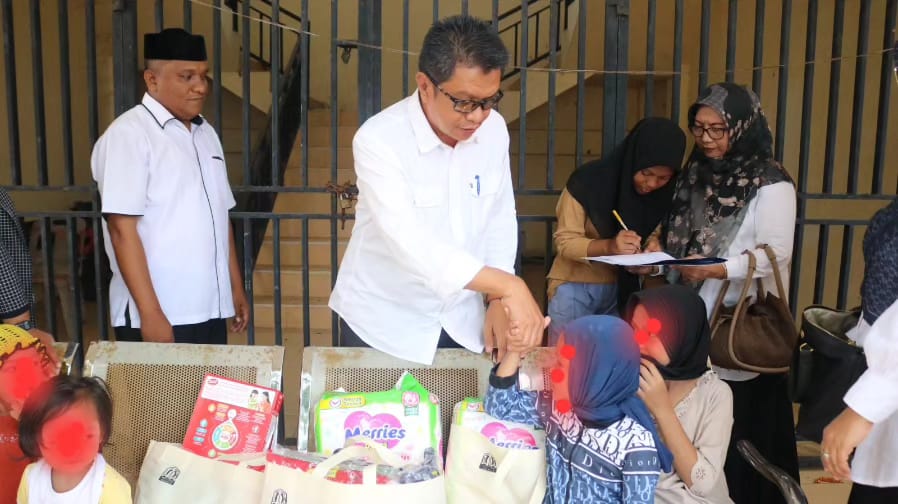 Anak Terlantar yang Dibina di Rumah Singgah Terima Bantuan Kebutuhan Dasar