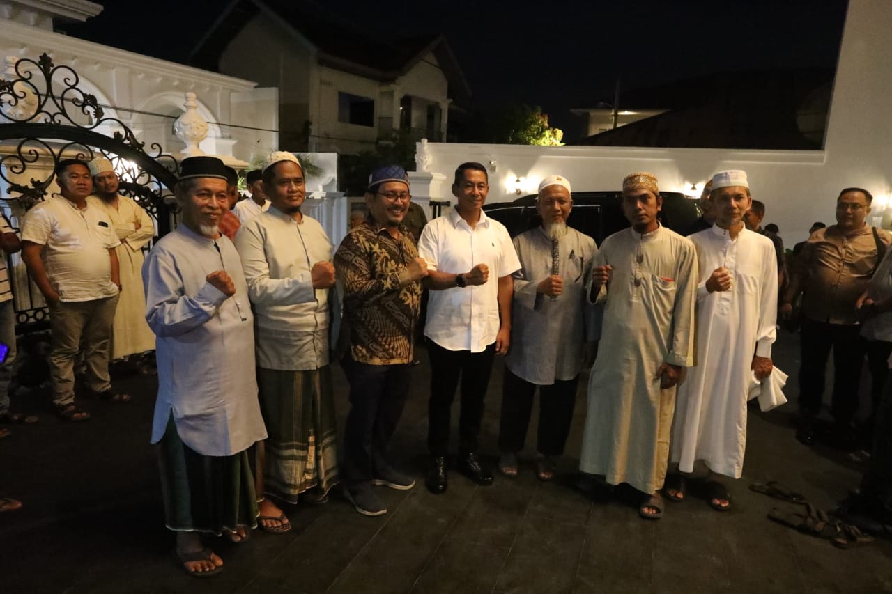 Pangdam IM Silaturahmi dengan Masyarakat Gampong Garot Aceh Besar.