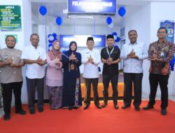 Amiruddin Launching Pojok Informasi Rumah Sakit Umum Daerah Meuraxa