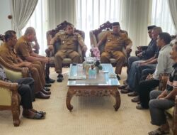 Pj Bupati Aceh Besar Terima Silaturahmi Forum Keuchik Kota Jantho dan Seulimuem