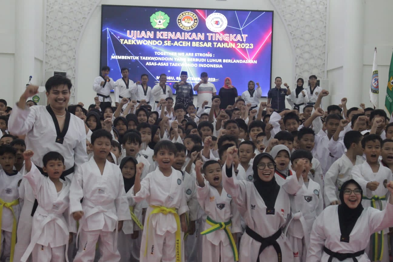 Pj Bupati Buka UKT Taekwondo Aceh Besar