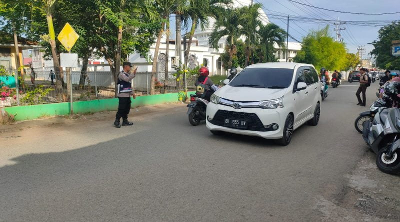 Personel Polsek Lueng Bata Lakukan Strong Point Pagi Hari