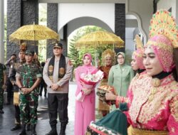 Kodam IM gelar acara pelepasan Irjen Pol (Purn) Drs. Achmad Haydar Baaqil Assegaf, S.H., M.M., beserta Isteri.