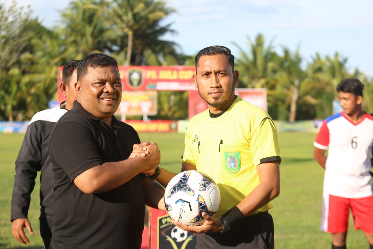 Wakili Pj Bupati, Sekda Aceh Besar Buka Turnamen Sepakbola PS AMLA Cup 2023