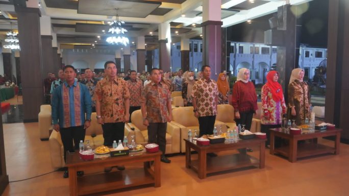 Pagelaran Wayang Kulit Lakon Bimo Krido Memeriahkan HUT Ke-78 TNI di ...