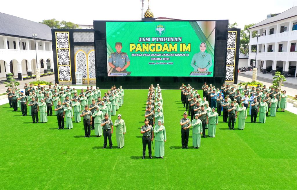 Pangdam IM gelar acara tatap muka dengan para Komandan Satuan beserta Isteri Jajaran Kodam Iskandar Muda.