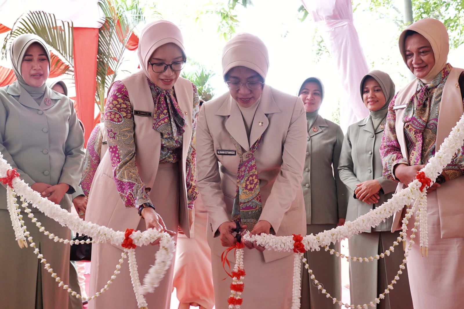 Ketua Umum Persit Kartika Chandra Kirana meresmikan “Griya Sanggamara”.