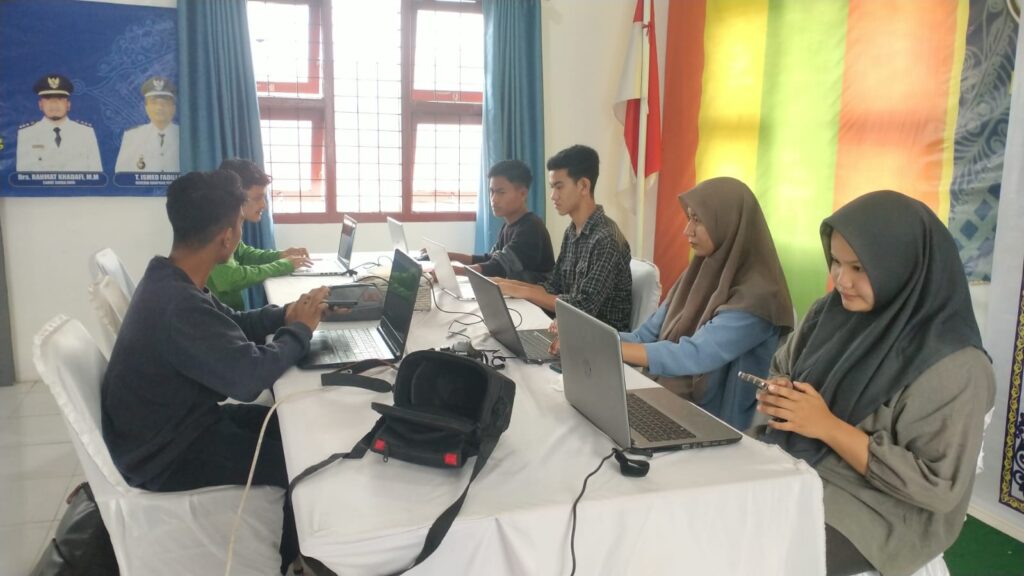 Hadapi Era Digitalisasi, Peunyeurat Adakan Pelatihan Programmer