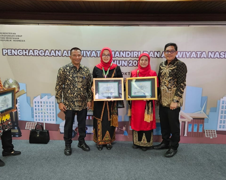 Dua Sekolah di Banda Aceh Terima Penghargaan Adiwiyata Nasional 2023