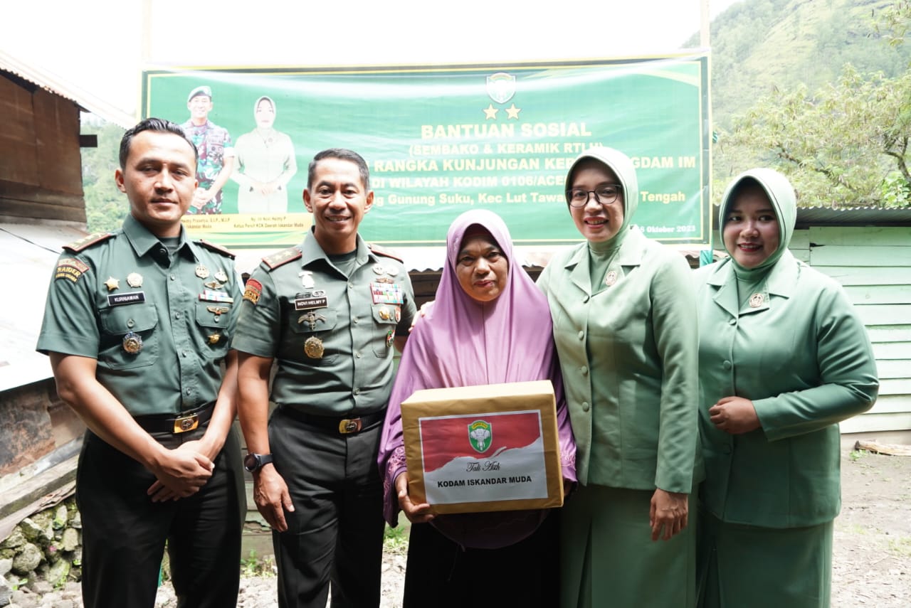 Kunjungi Kampung Pelosok, Pangdam IM Berikan Bantuan Pembangunan Rumah Tidak Layak Huni.