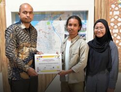 Dispar Terima Piagam Apresiasi Atas Dukungan Kegiatan WCD