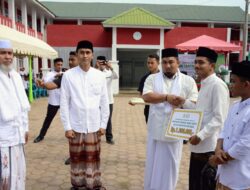 Peringati Hari Santri Nasional; Baitul Mal Aceh Besar Salurkan Bantuan Pendidikan Santri