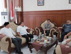Pj Bupati Iswanto, Antar Wamen Kominfo Kembali ke Jakarta