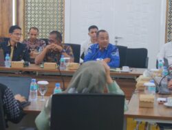 Wakili Pj Bupati, Asisten II Sekdakab Aceh Besar Ikuti Monev Pengendalian Inflasi Se-Aceh