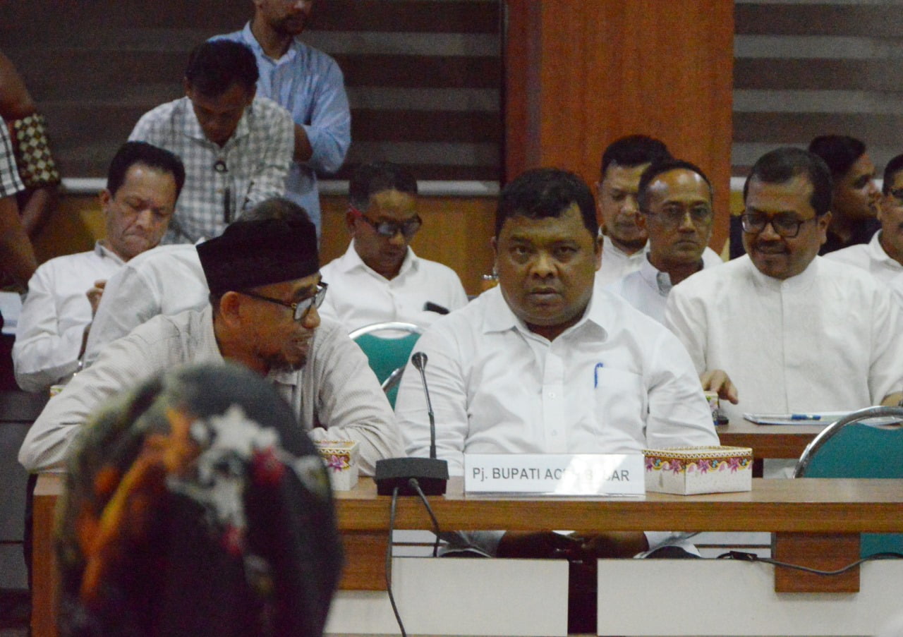 Wakili Pj Bupati, Sekdakab Aceh Besar Hadiri Rapat Tindak Lanjut PKA VIII