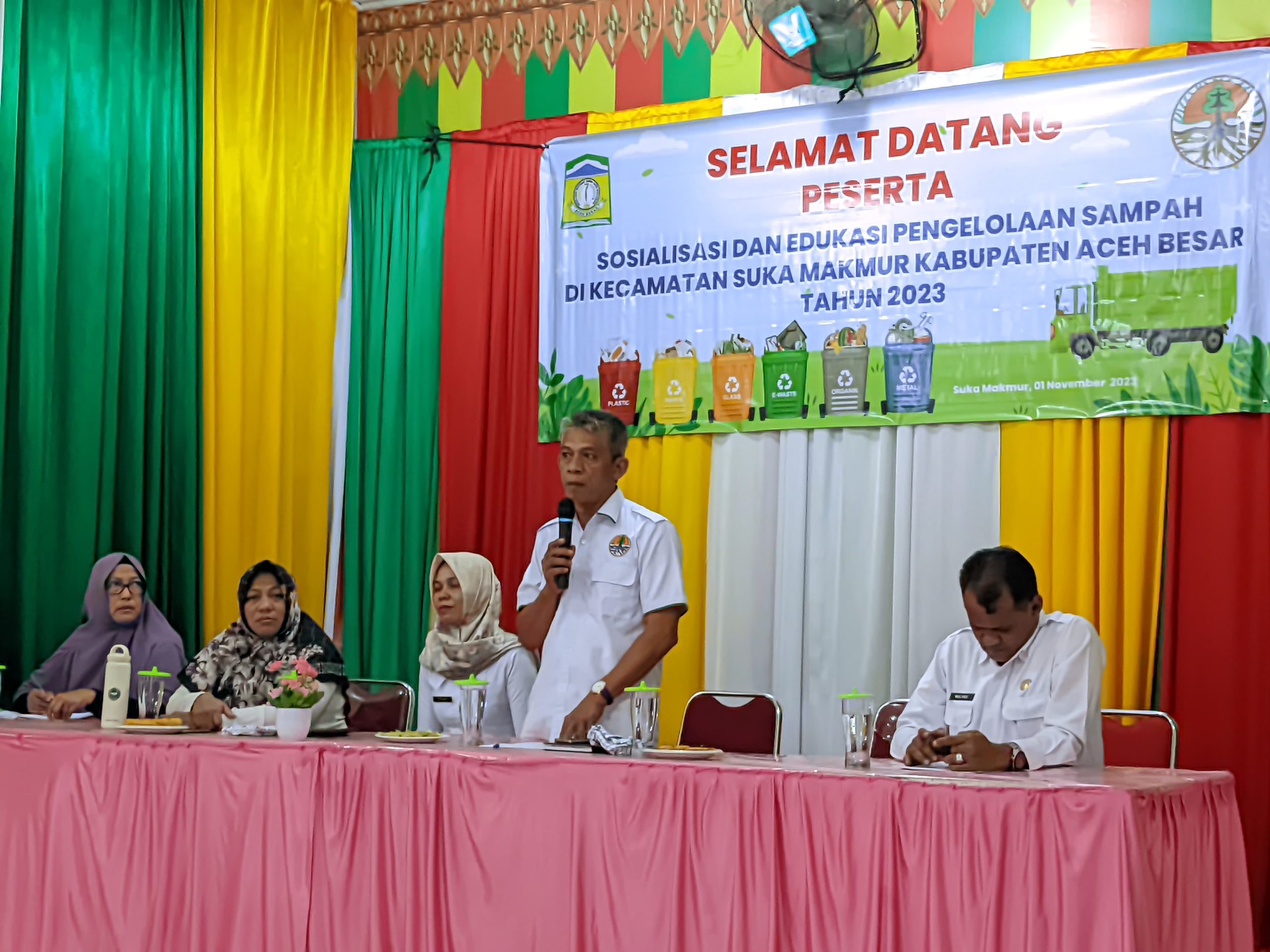 DLH Aceh Besar Gelar Sosialisasi dan Edukasi Pengelolaan Sampah di Kecamatan Sukamakmur
