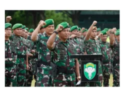 Pangdam IM mengikuti Apel Gelar Kesiapan Pam Pemilu 2024 TNI AD TA. 2023 tersebar, secara Virtual dengan Kasad.