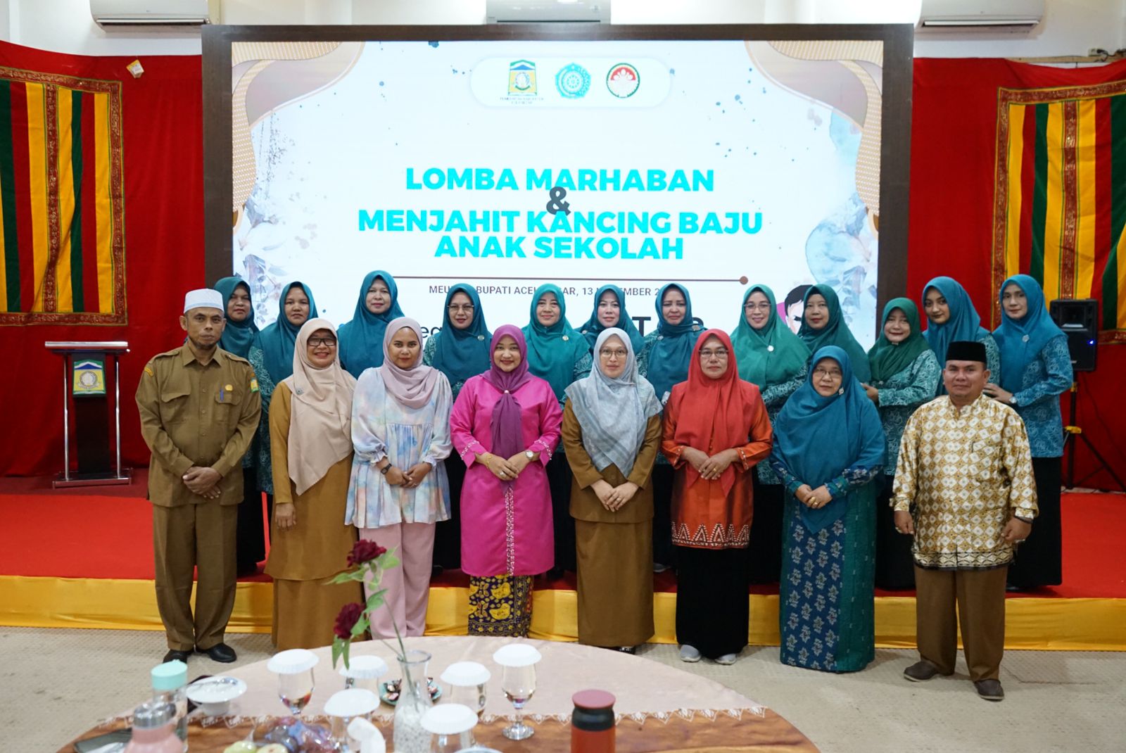 Meriahkan Hari Ibu, PKK Aceh Besar Gelar Lomba Marhaban dan Jahit Kancing Baju Sekolah