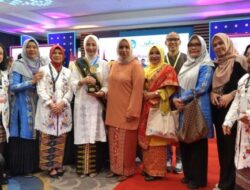 Bunda PAUD Aceh Terima Penghargaan Wiyata Dharma Utama