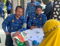 ASN Diskominfotik Ikuti Pemeriksaan Kesehatan Gratis