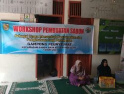 Tambah Keterampilan Warga, Peunyeurat Gelar Workshop Pembuatan Sabun