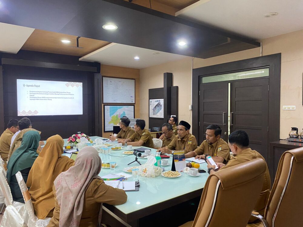 Pemko Adakan Rapat Persiapan Audit Standarisasi Ruang Bermain Anak Hutan Kota Tibang