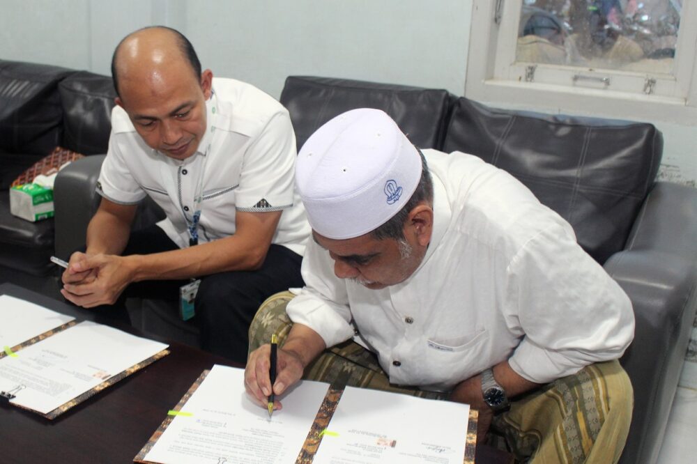 Dayah Ulee Titi Jalin Kerja Sama Kesehatan Dengan RSUD Meuraxa