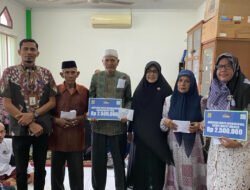 Baitul Mal Kota Banda Aceh Berikan Insentif Petugas Tajhiz Mayat