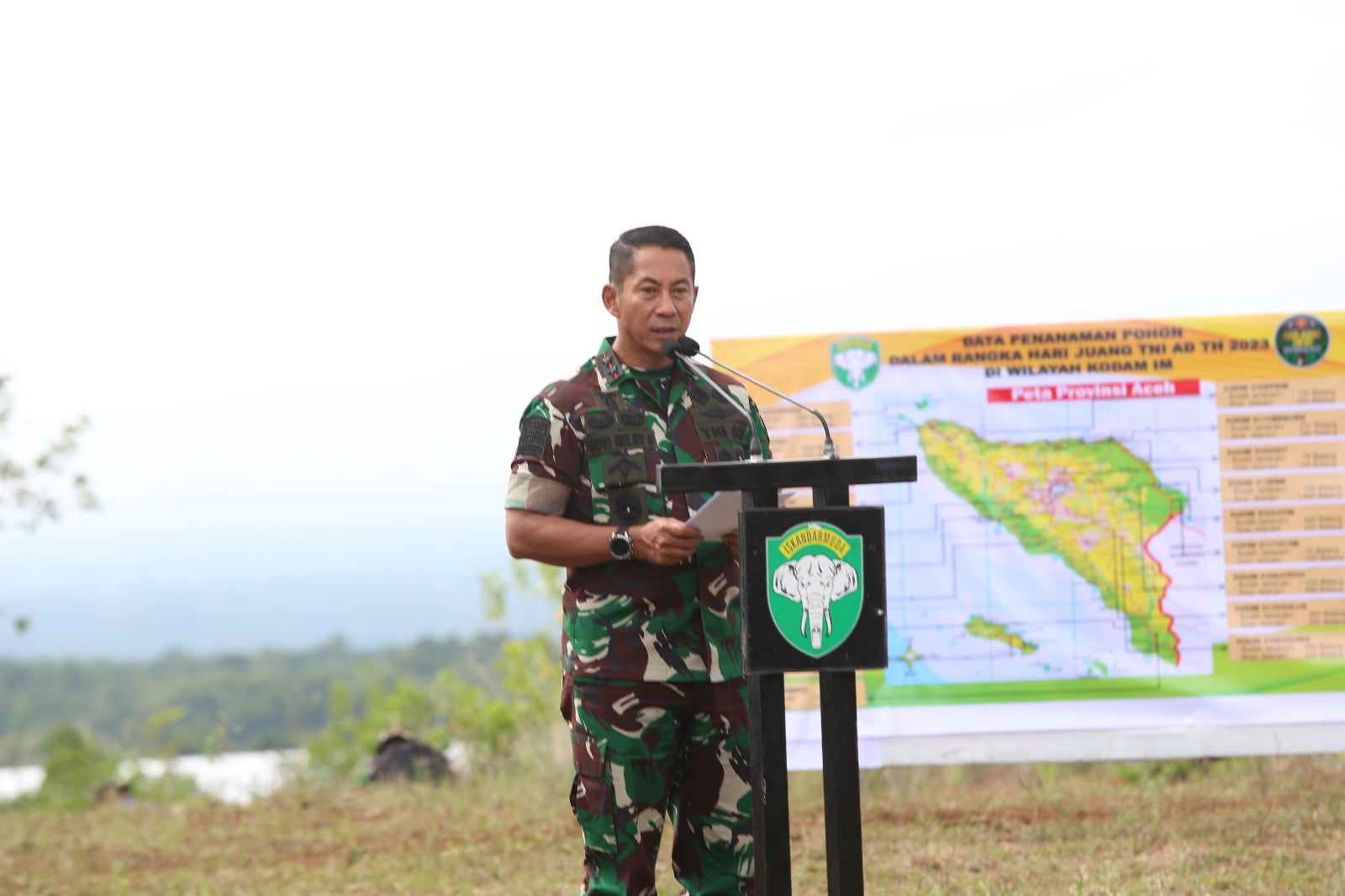 Pangdam IM Pimpin Karya Bakti Penanaman Pohon dan Vicon dengan Kasad Dalam Rangka Hari Juang TNI AD Ke-78 Tahun 2023.