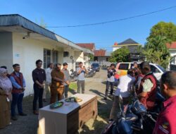 Kadinsos Peusijuek 10 Sepeda Motor untuk Pendamping PKH