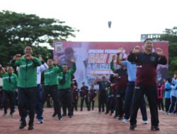 Peringatan Hari Ibu Ke-95, Pangdam IM Mengikuti Olah Raga Besama di Mapolda Aceh.