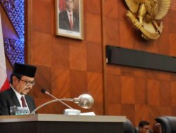 Asisten I Sampaikan Tujuh Rancangan Qanun Usulan Pemerintah Aceh dalam Paripurna DPRA