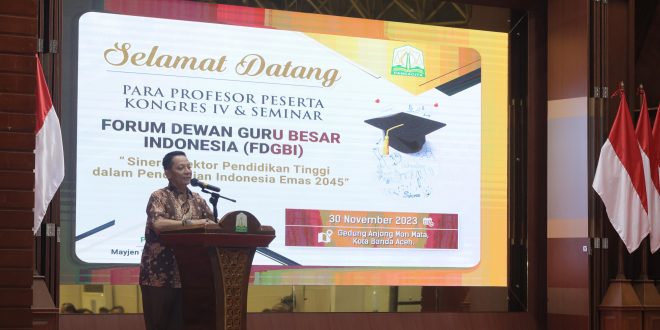 Gubernur Sambut Para Profesor Forum Dewan Guru Besar Indonesia