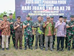 Kepala DLH Aceh Besar Hadiri Vidcon dan Tanam Pohon Serentak Pada Peringatan Hari Juang ke-78 TNI AD