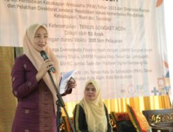 Pj Ketua Dekranasda Aceh Tutup Pelatihan Tenun Songket