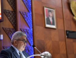 Sekda Sampaikan Jawaban atas Pendapat Banggar DPR Aceh Terkait Qanun APBA 2024