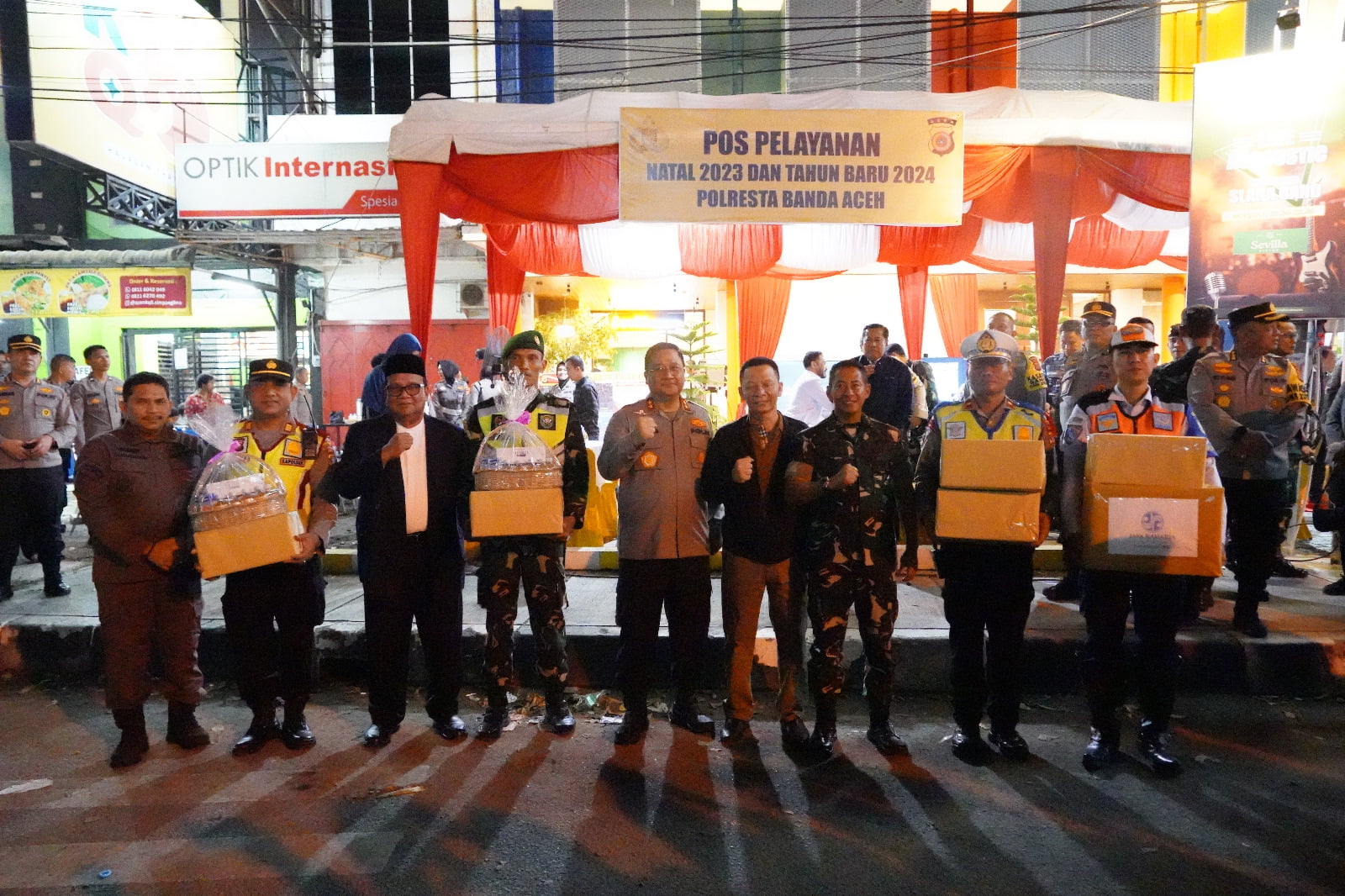 Pangdam IM dan Kapolda Aceh Memantau Langsung Pengamanan dan Monitoring Wilayah Aceh menjelang malam tahun Baru 2024.