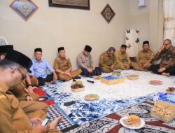 Pj Walikota Kunjungan Takziah ke Rumah Alm Arie Maula Kafka
