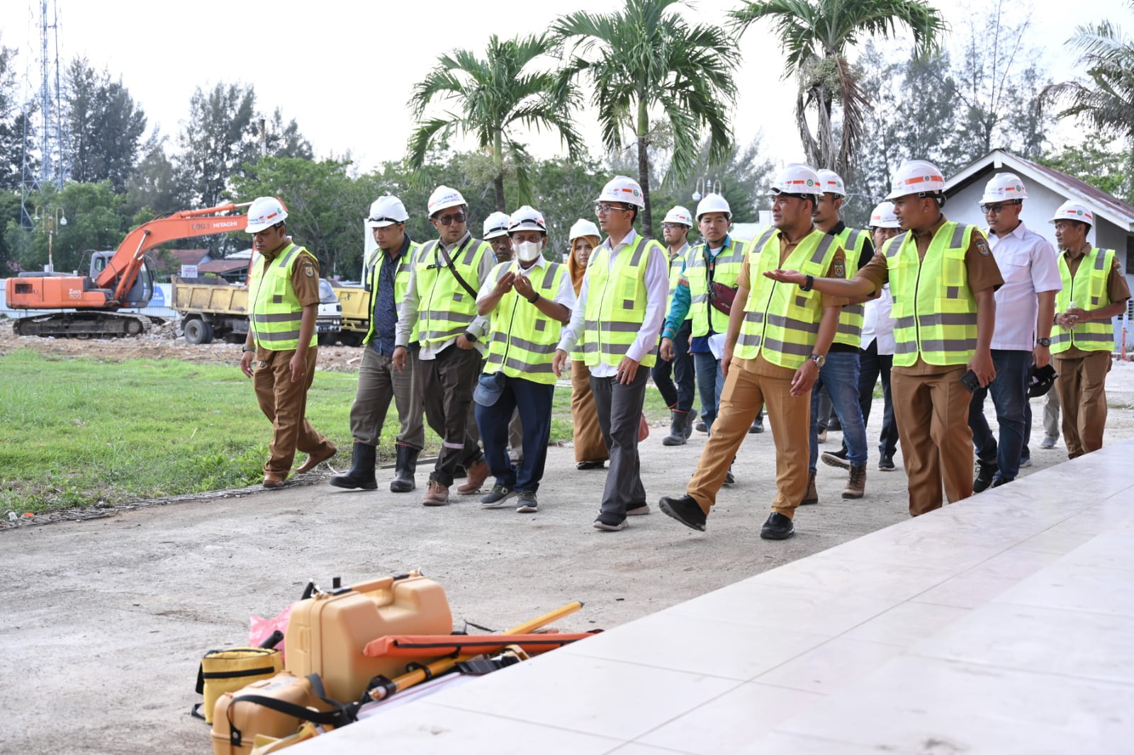 Jelang PON Aceh-Sumut Komisi III DPRK Banda Aceh Tinjau Renovasi Stadion H Dimurthala*