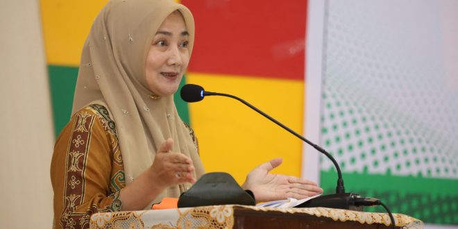 Ayu Marzuki Minta Para Guru TK Aisyiyah Bentuk Adab yang Baik Terhadap Murid